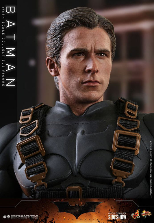 Batman Hot Toys Exclusive 1/6 Batman Begins Figura Movie Masterpiece