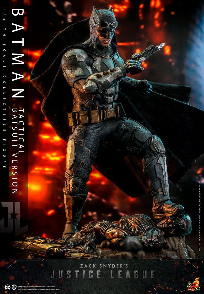 Batman (Tactical Batsuit Version) 1/6 Zack Snyder`s Justice League Figura