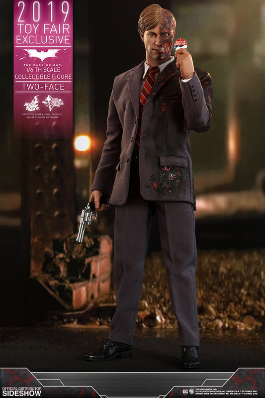 Two-Face 1/6 The Dark Knight Batman