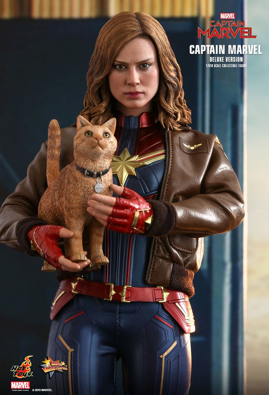 Captain Marvel 1/6 (Deluxe Version)