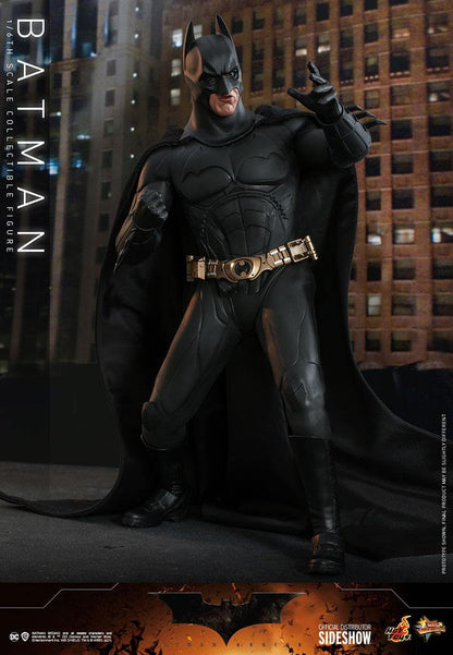 Batman Hot Toys Exclusive 1/6 Batman Begins Figura Movie Masterpiece