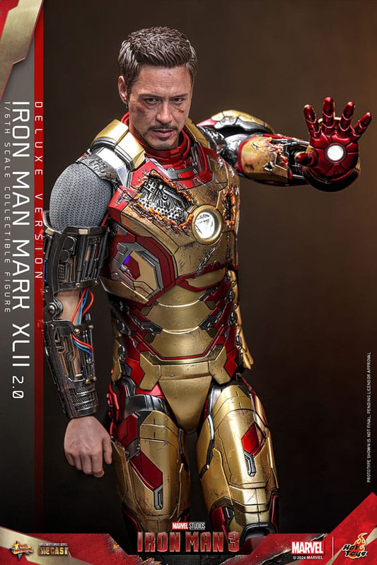 Iron Man Mark XLII (2.0) Deluxe 1/6 Iron Man 3 Figura Movie Masterpiece Diecast