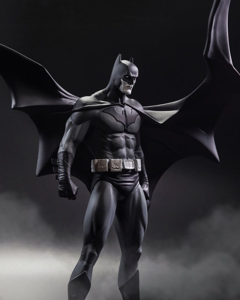 DC Direct Estatua a Batman Black & White Batman (by Jorge Jimenez) 27 cm