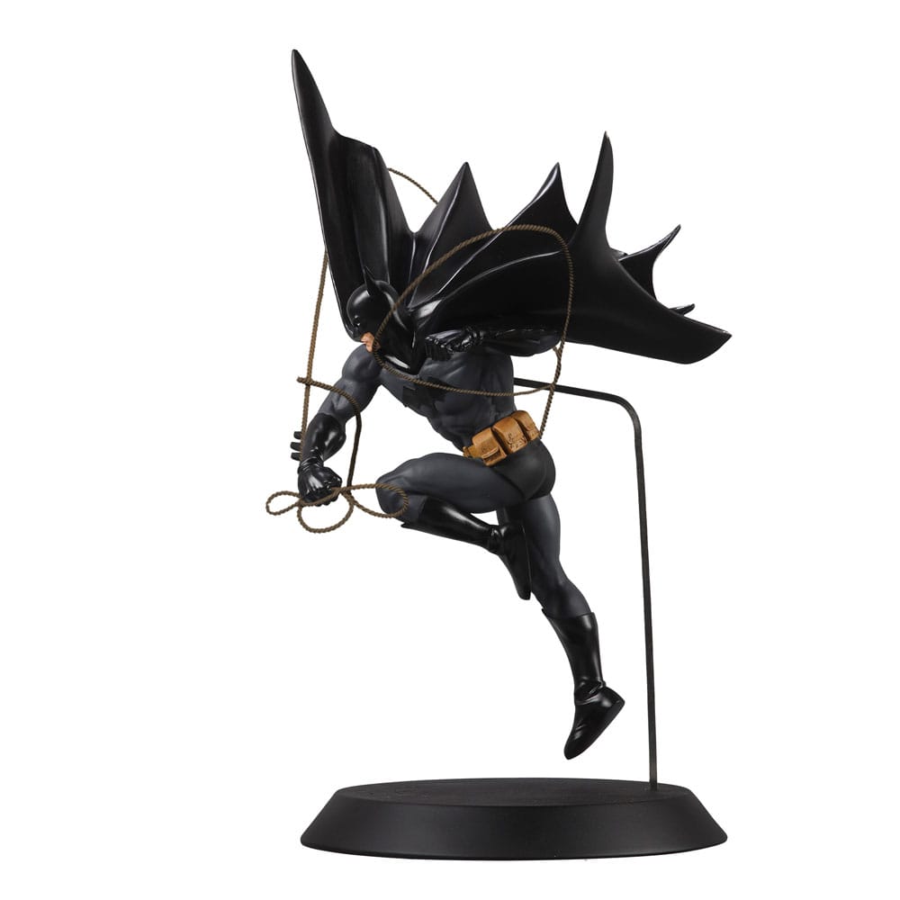 DC Direct Estatua a DC Designer Series Batman (by Dan Mora) 40 cm